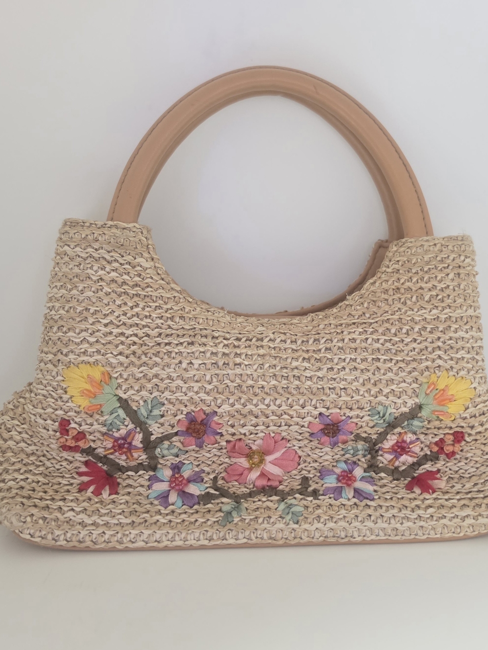Women’s Straw Woven Rattan Bag with Floral Embroidery - Beige